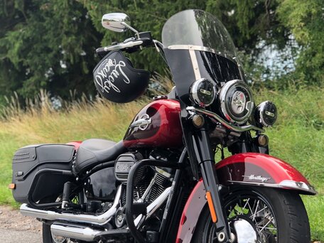 2019 Harley-Davidson Heritage Classic, красный, 2010000 рублей, вид 1