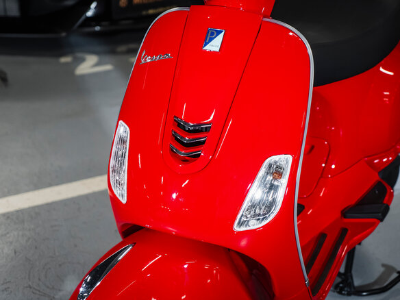 2025 Vespa LXV 125, красный, 500000 рублей - вид 5