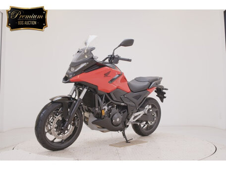 2025 Honda NC 750X, красный, 1070000 рублей, вид 4