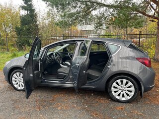 2012 Opel Astra J Рестайлинг, серый, 878000 рублей, вид 3