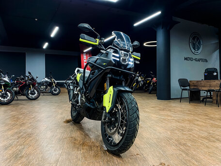 2026 QJMotor SVT 650 X, чёрный, 729000 рублей, вид 5