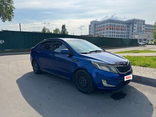 2013 Kia Rio III, синий, 450000 рублей, вид 3