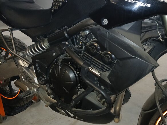 2011 Kawasaki Versys 650, чёрный - вид 3
