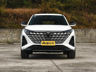2026 Changan UNI-Z, белый, 2250005 рублей, вид 2