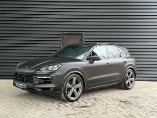 2024 Porsche Cayenne III Рестайлинг, чёрный, 16900000 рублей, вид 1