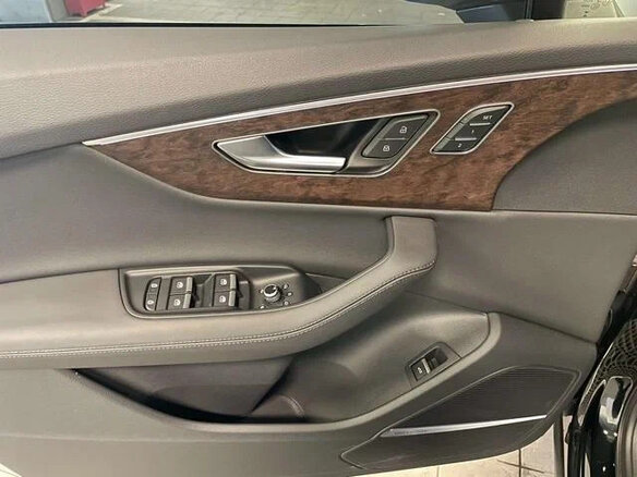 2023 Audi Q7 55 TFSI II (4M) Рестайлинг, чёрный, 8900000 рублей - вид 16