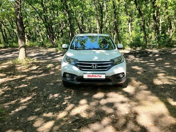 2014 Honda CR-V IV, белый, 2500000 рублей