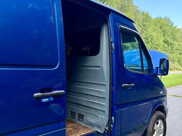 1999 Mercedes-Benz Sprinter, синий, 950000 рублей - вид 7
