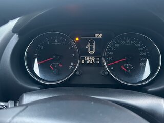 2013 Nissan Qashqai I Рестайлинг, белый, 1100000 рублей, вид 5