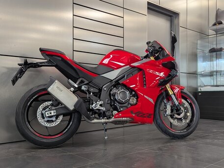 2026 Voge 525RR, чёрный, 577000 рублей, вид 3