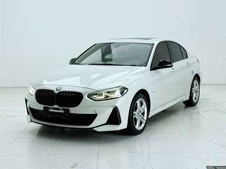 2021 BMW 1 серии 120i III (F52) Рестайлинг, белый, 1400000 рублей, вид 2