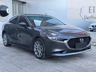 2021 Mazda 3 Axela IV (BP), серый, 1680000 рублей, вид 3