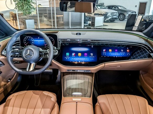 2026 Mercedes-Benz E-Класс 300 VI (W214, S214), чёрный, 9800000 рублей - вид 8