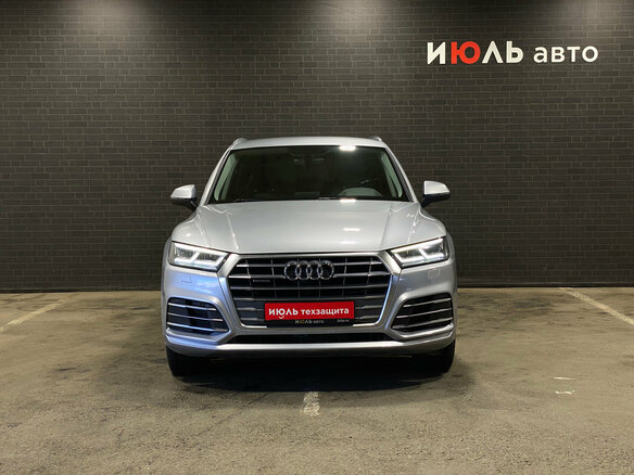 2017 Audi Q5 II (FY), серебристый, 2899000 рублей - вид 1