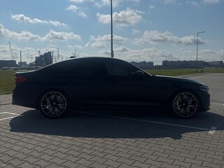 2020 BMW M5 Competition VI (F90), чёрный, 7400000 рублей, вид 3