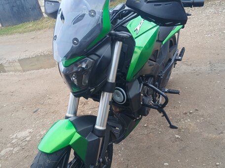 2020 Bajaj Dominar 400, зелёный, 333333 рублей, вид 1