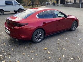 2020 Mazda 3 Axela IV (BP), красный, 2100000 рублей, вид 3