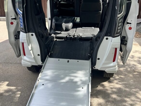 2018 Honda N-BOX II, белый, 1399000 рублей - вид 24
