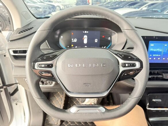 2022 Wuling Victory, белый - вид 8