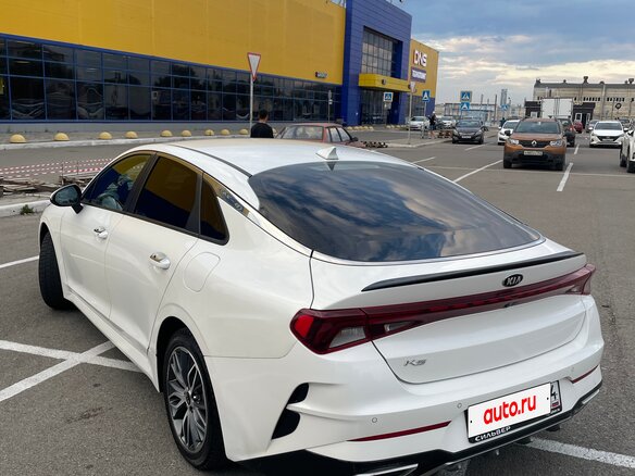 2020 Kia K5 III, белый - вид 4