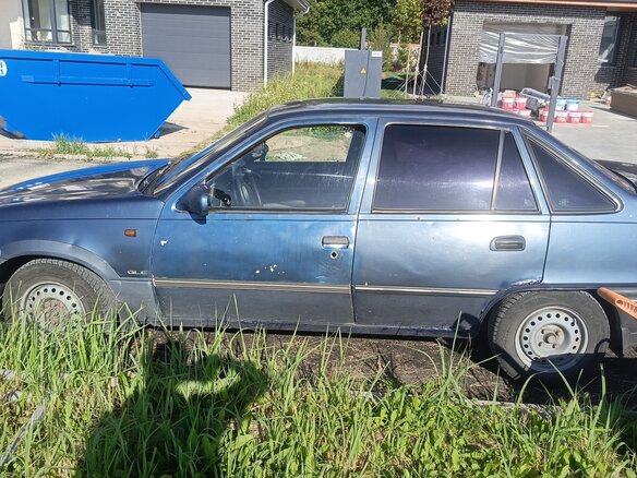 2003 Daewoo Nexia I, серый, 70000 рублей - вид 2