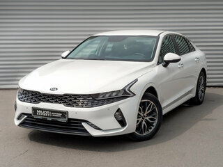 2021 Kia K5 III, белый, 2325000 рублей, вид 1