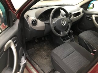 2011 Renault Sandero I, красный, 740000 рублей, вид 5