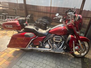 2016 Harley-Davidson CVO Street Glide, красный, 1250000 рублей, вид 2