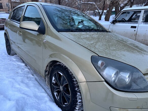 2004 Opel Astra H, золотистый, 280000 рублей