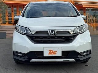 2023 Honda Freed II Рестайлинг, белый, 1410000 рублей, вид 2