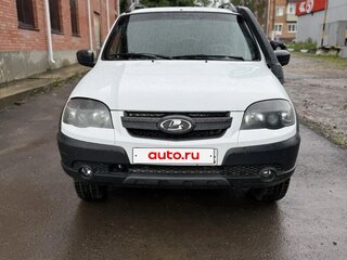 2020 Lada (ВАЗ) Niva, белый, 800000 рублей, вид 2