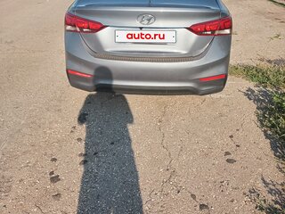 2017 Hyundai Solaris II, серый, 1240000 рублей, вид 3