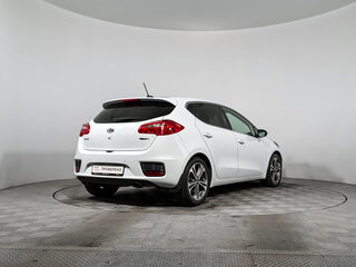 2016 Kia Ceed II Рестайлинг, белый, 1280000 рублей, вид 5