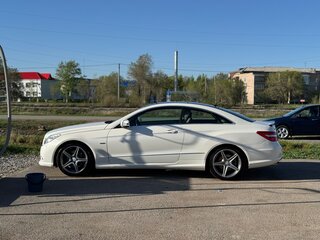 2012 Mercedes-Benz E-Класс 200 7G-Tronic IV (W212, S212, C207), белый, 1400000 рублей, вид 5