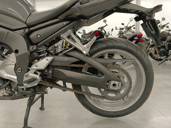2008 Yamaha FZ1, серый - вид 12