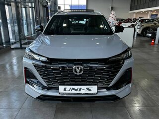 2025 Changan UNI-S I, серебристый, 3179900 рублей, вид 4