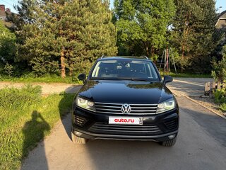 2015 Volkswagen Touareg II Рестайлинг, чёрный, 2000000 рублей, вид 1