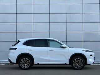 2026 Geely EX5 Гибрид EM-R, белый, 3829990 рублей, вид 4