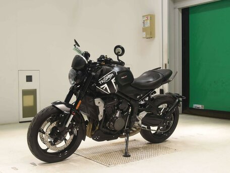 2023 Triumph Trident 660, чёрный, 825000 рублей, вид 4