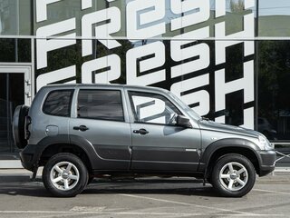 2015 Chevrolet Niva I Рестайлинг, серый, 730000 рублей, вид 5