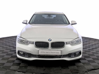 2017 BMW 3 серии 320i VI (F3x) Рестайлинг, белый, 1915000 рублей, вид 2