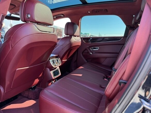 2018 Bentley Bentayga I, чёрный - вид 16