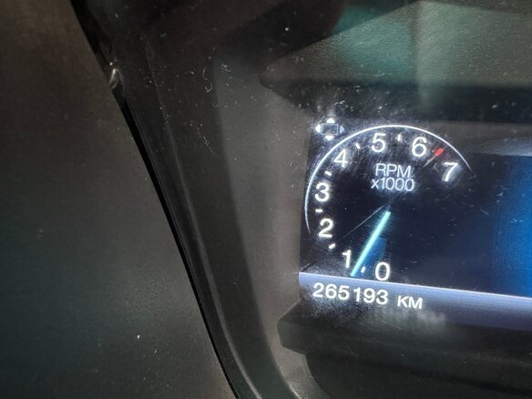 2013 Ford Explorer Sport V, белый, 2444444 рублей - вид 12
