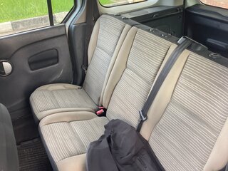 2012 Renault Kangoo II, белый, 550000 рублей, вид 5