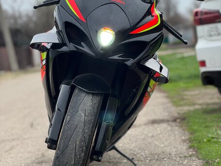 2008 Suzuki GSX-R 1000, чёрный, 950000 рублей, вид 5