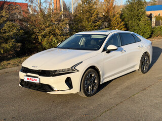 2024 Kia K5 III, белый, 3700000 рублей, вид 1