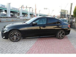 2023 BMW 3 серии 318i VII (G2x) Рестайлинг, чёрный, 2950055 рублей, вид 5