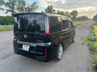 2017 Honda Stepwgn Spada V Рестайлинг, чёрный, 2150000 рублей, вид 5