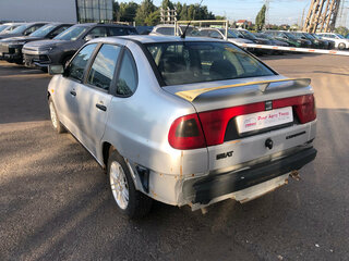 1999 SEAT Cordoba I, серебристый, 99000 рублей, вид 4