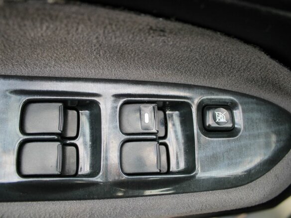 2005 Mitsubishi Lancer IX, серый, 239000 рублей - вид 8
